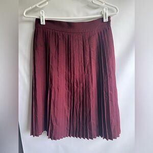 Elegant Burgundy Pleated Skirt knee length small